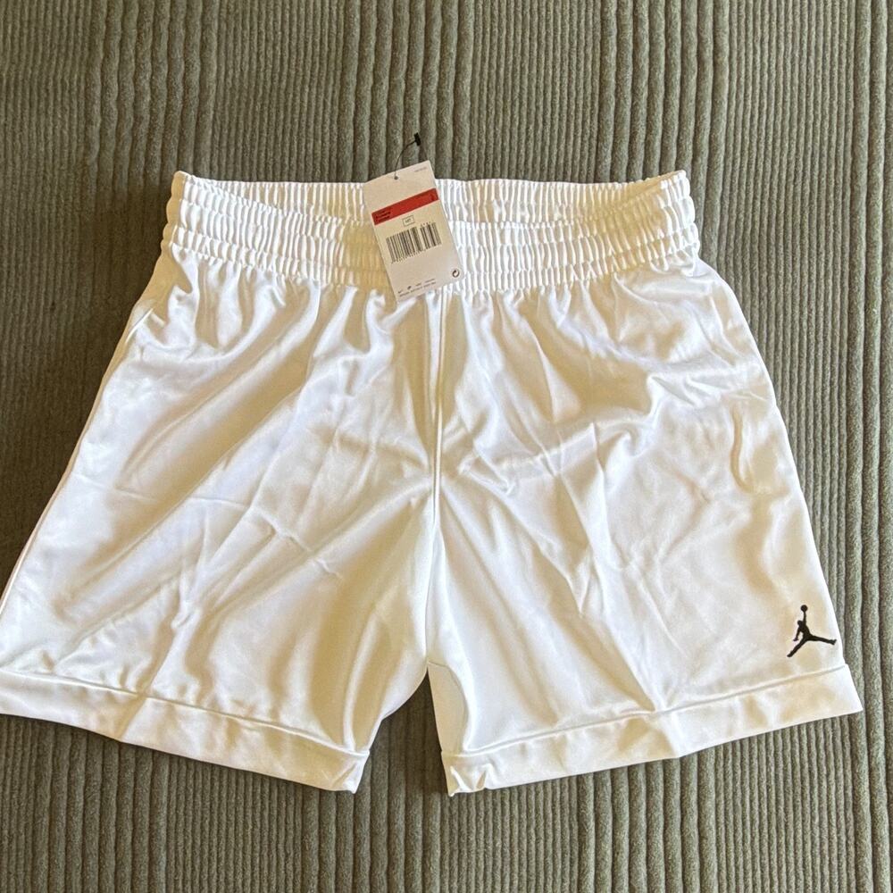 Jordan Women’s size L 
White Athletic Mesh Basketball Shorts Drawstring